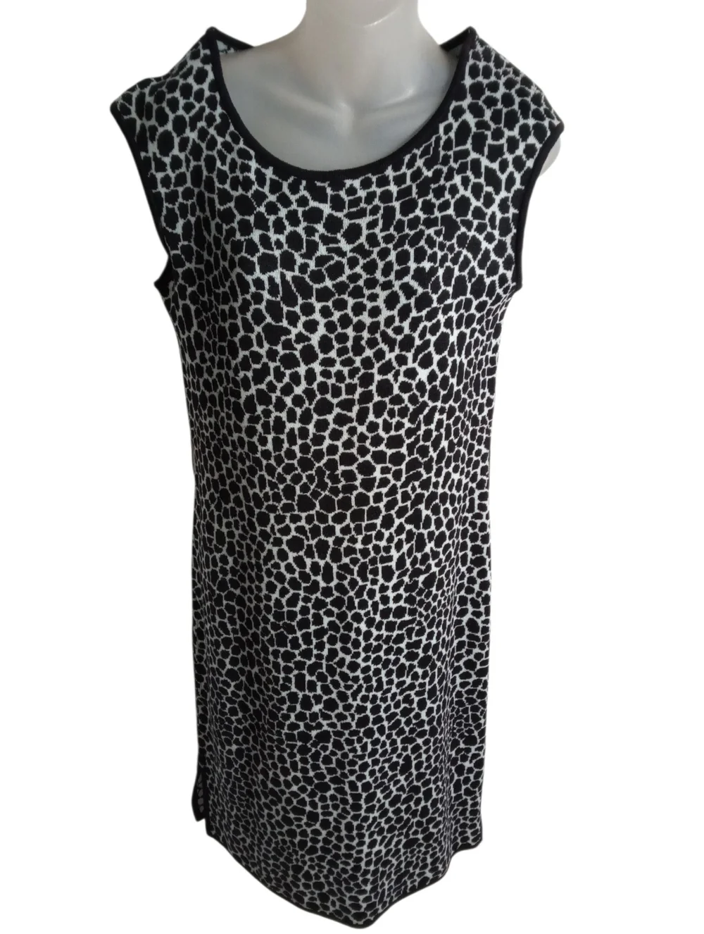 St John Sport Knit Dress Sleeveless Animal Print Shift Designer Classic Dress P